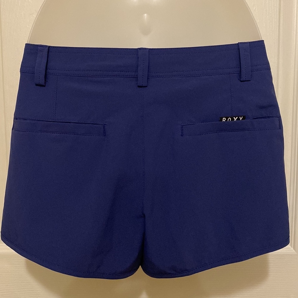 Roxy Shorts Size XL - Picture 2 of 11